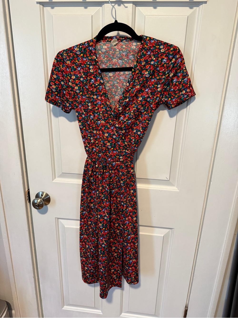 Floral V-Neck Short Sleeve Wrap Dress in rainbow ditsy print